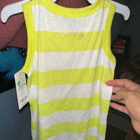 Carter's New Romper - Picture 5 of 5